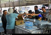 خدمت رسانی به زائرین اربعین حسینی در مرز شلمچه