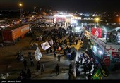پیاده روی شبانه زائرین اربعین حسینی در مسیر نجف به کربلا