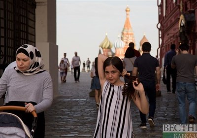 Iran, Russia Visa-Free Group Travel Yet to Start: Report