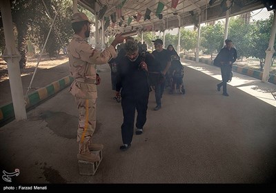 بازگشت زائران اربعین حسینی از مرز خسروی