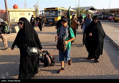 بازگشت زائرین اربعین حسینی از مرز خسروی