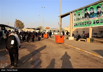 بازگشت زائرین اربعین حسینی از مرز خسروی