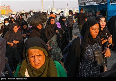 بازگشت زائرین اربعین حسینی از مرز شلمچه 