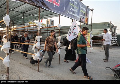 بازگشت زائرین اربعین حسینی از مرز شلمچه 