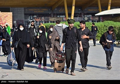 بازگشت زائرین اربعین حسینی از مرز شلمچه 