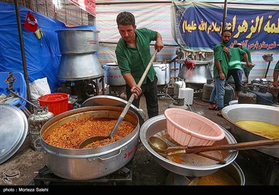 پذیرایی موکبهای ایرانی از زائرین اربعین حسینی در کربلا