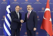 وزیر خارجه ترکیه: آماده ادامه گفت‌وگو‌ها با یونان هستیم