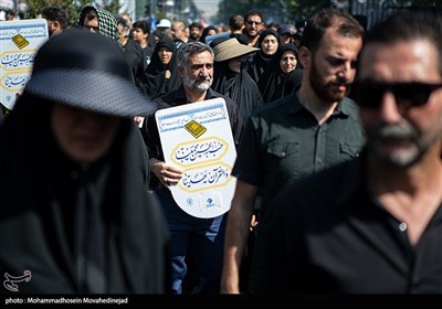  پیاده روی جاماندگان اربعین در تهران - ۳