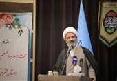 امام‌جمعه سمنان: دستگاه قضا مطالبات قانونی مردم را پیگیری کند