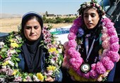 استقبال از قهرمان تکواندو آسیا در شهر سقز + فیلم