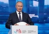 پوتین: کشورهای غربی با دست خود سیستم تجارت و روابط مالی را از بین می‌برند