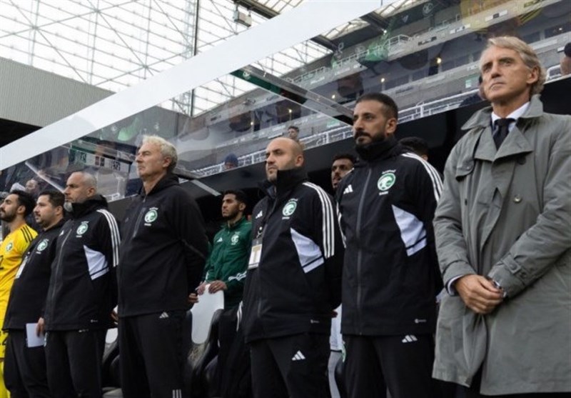 رئیس فدراسیون فوتبال عربستان: به مانچینی فرصت کافی می‌دهیم