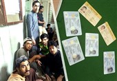 تشدید بازداشت پناهجویان افغان در پاکستان/ افغان‌های دارای مدرک اقامتی قانونی میان دستگیرشدگان