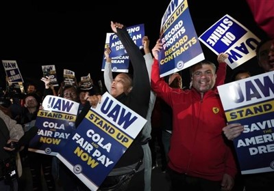  اعتصاب کارگران بخش خودروسازی در آمریکا 