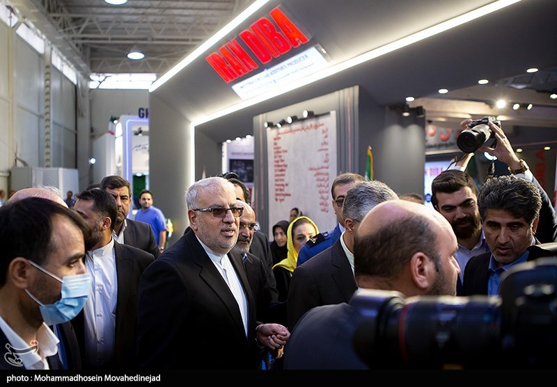 افتتاح هفدهمین نمایشگاه بین المللی ایران پلاست- عکس خبری تسنیم
