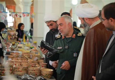 آغاز به کار نمایشگاه اقتصاد به توان مردم در شهرستان طبس + تصویر