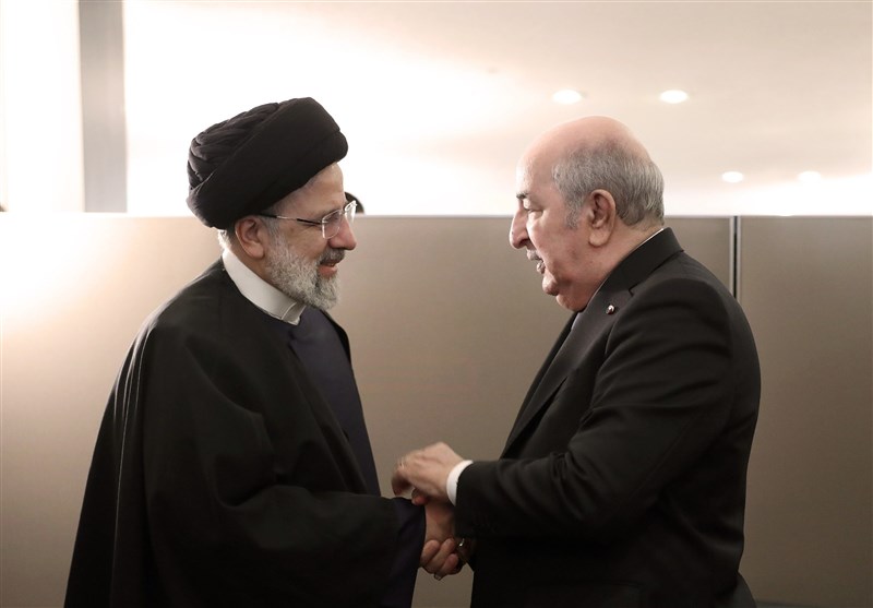Iran’s President Hopes for Development of Ties with Algeria