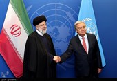 BM Genel Sekreteri, İran Cumhurbaşkanı ve Dışişleri Bakanı için saygı duruşunda