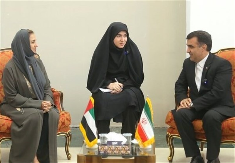 Iran, UAE Discuss Cooperation in Using Clean Fuels