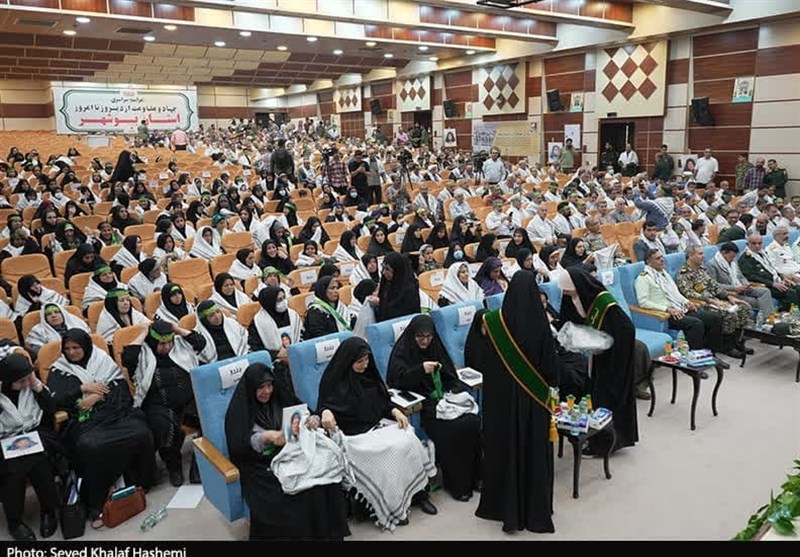 تجلیل از «جهادگران عرصه مقاومت از دیروز تا امروز» استان بوشهر + تصویر