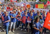 تظاهرات هزاران نفر از کارکنان بیمارستان‌های آلمان در اعتراض به شرایط نابسامان مالی