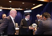 دیدار  آیت‌الله سید ابراهیم رئیسی رئیس جمهور  با  جیانی اینفانتینو  رئیس فدراسیون بین‌المللی فوتبال