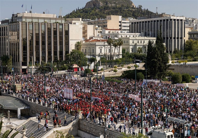 Greek State Workers Strike against Government Labor Law Plans