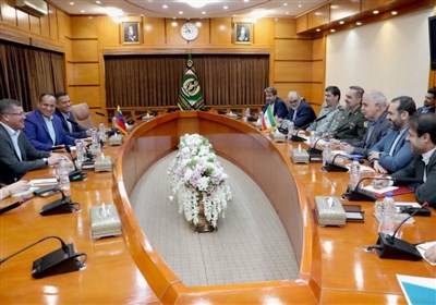  روسای کمیسیون مشترک همکاری‌های اقتصادی جمهوری بولیواری ونزوئلا و ایران در تهران دیدار کردند 