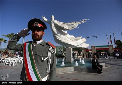 مراسم رژه نیروهای مسلح جمهوری اسلامی ایران-اصفهان