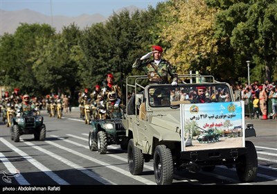مراسم رژه نیروهای مسلح جمهوری اسلامی ایران-همدان