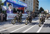 مراسم رژه نیروهای مسلح جمهوری اسلامی ایران- خرم آباد 