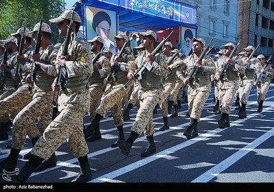 مراسم رژه نیروهای مسلح جمهوری اسلامی ایران- خرم آباد