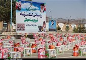 11.8 میلیارد بسته معیشتی کمک مؤمنانه در استان کرمان توزیع شد