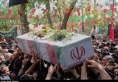 تشییع باشکوه پیکر شهید گمنام در اصفهان/ تجدید میثاق دوباره مردم با شهدا + فیلم و تصاویر