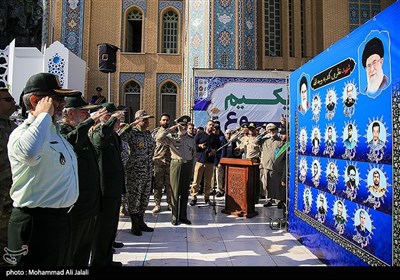 آیین مشترک عهد سربازی و تجدید بیعت نیروهای مسلح جمهوری اسلامی ایران با امام زمان(عج) با حضور سردار سرلشکر پاسدار محمد باقری رئیس ستاد کل نیروهای مسلح، امیر سرلشکر سید عبدالرحیم موسوی فرمانده کل ارتش، سردار سرتیپ پاسدار علی فدوی جانشین فرمانده کل سپاه پاسداران انقلاب اسلامی، سردار سرتیپ قاسم رضایی جانشین فرمانده انتظامی جمهوری اسلامی ایران، فرماندهان عالی‌رتبه نیروهای مسلح، مقامات کشوری و لشکری، روحانیون، مردم و جمعی از کارکنان ارتش، سپاه، فراجا و بسیج در مسجد جمکران قم 