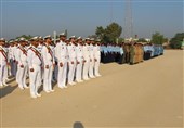 &quot;عهد سربازی&quot; در ‌پایگاه ششم شکاری شهید یاسینی/ تجلیل از ‌سربازان برگزیده نیرو‌های مسلح بوشهر + تصاویر