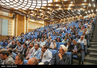 گردهمایی ایثارگران دانشگاه تهران