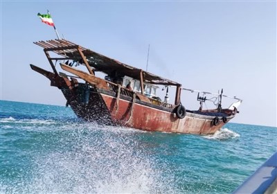  تداوم صید شب‌چراغی در خلیج فارس/ استمداد ‌شیلات هرمزگان برای ورود ‌دادستانی 