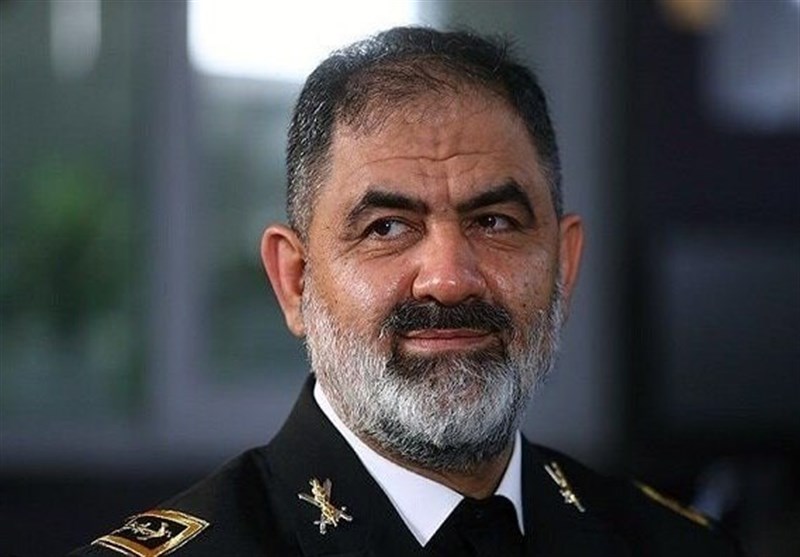 Iranian Navy Aims to Raise National Flag in South Pole: Commander