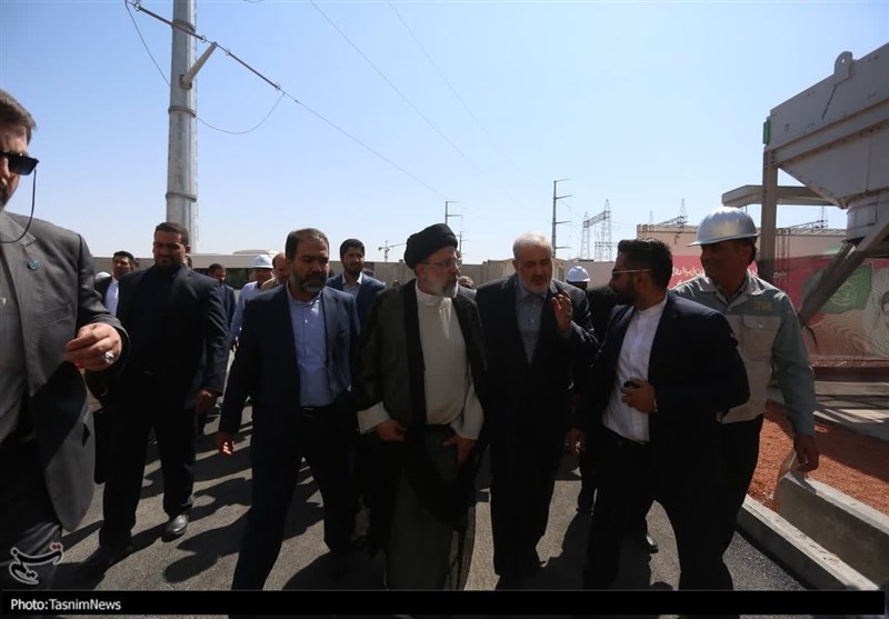 افتتاح نیروگاه ترکیبی فولاد مبارکه با حضور رئیس جمهور/ تزریق روزانه ۲۰ درصد برق به شبکه سراسری + تصاویر
