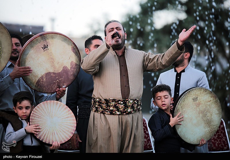 اجتماع ذاکران نبوی در سنندج- عکس استانها تسنیم