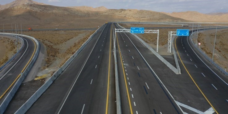 کاهش 134 کیلومتری فاصله شیراز و اصفهان با بهره برداری از آزادراه 25 هزار میلیاردی