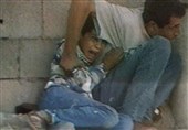 محمد الدرة.. الطفل الذی اهتز العالم لاستشهاده