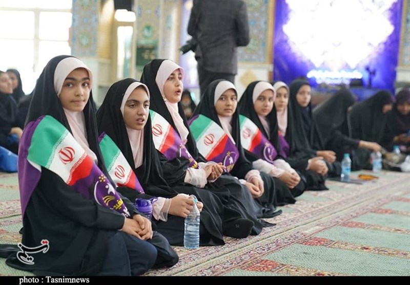 استان کرمان , انقلاب اسلامی , دانش آموزان , 