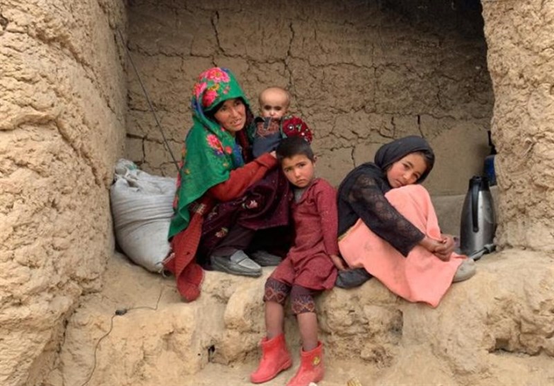 محرومیت بیش از یک میلیون مادر و کودک از کمک‌های غذایی در افغانستان