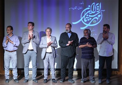 برگزیدگان دومین آیین مهر سینمای ایران در قم تجلیل شدند