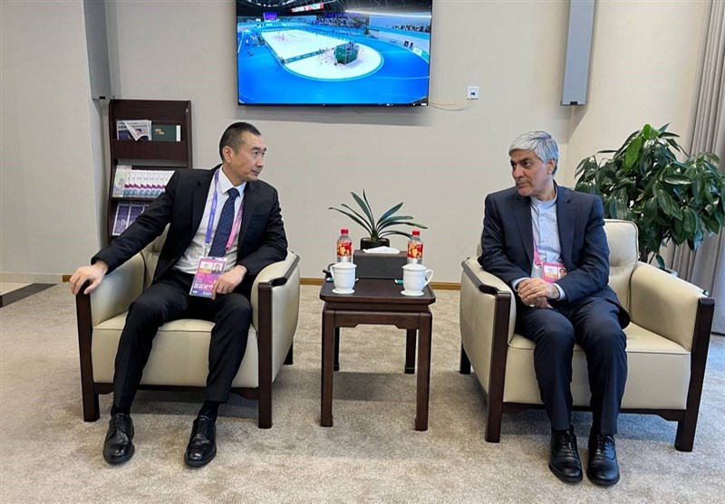 دیدار وزیر ورزش با رئیس فدراسیون اسکیت آسیا/ هاشمی: تاکید ما توسعه اسکیت در ایران است