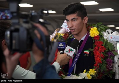 استقبال از مدال آور بازیهای آسیایی در کرمانشاه