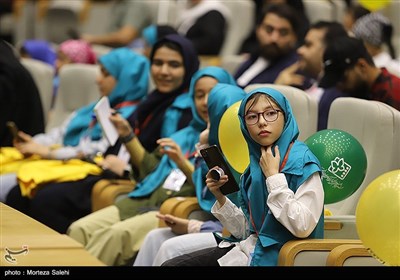 افتتاحیه سی و پنجمین جشنواره بین المللی فیلمهای کودک ونوجوان - اصفهان