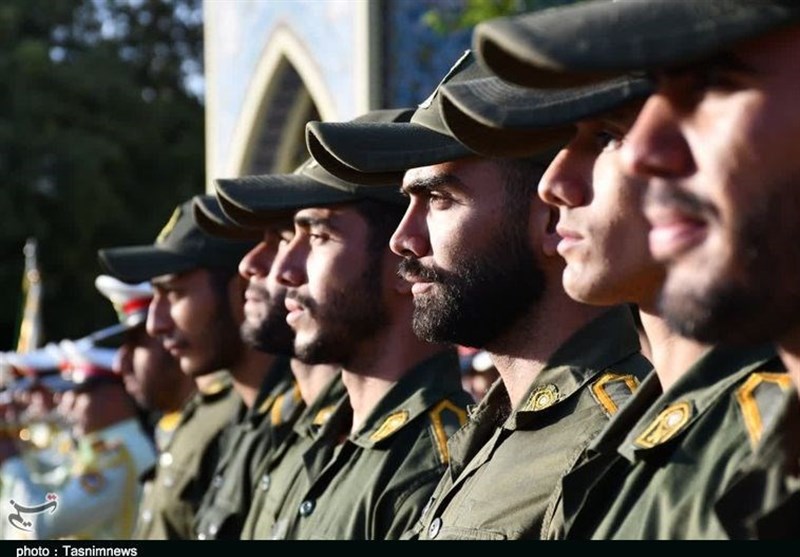 صبحگاه مشترک نیروی انتظامی لرستان به‌روایت تصویر